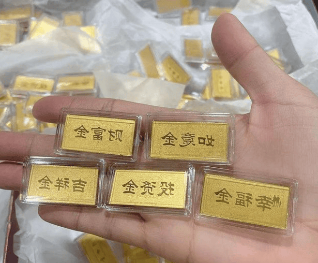 家珠宝通州北苑地铁华联店实力解析北京手表回收服务商榜单：北京鑫皇(图2)